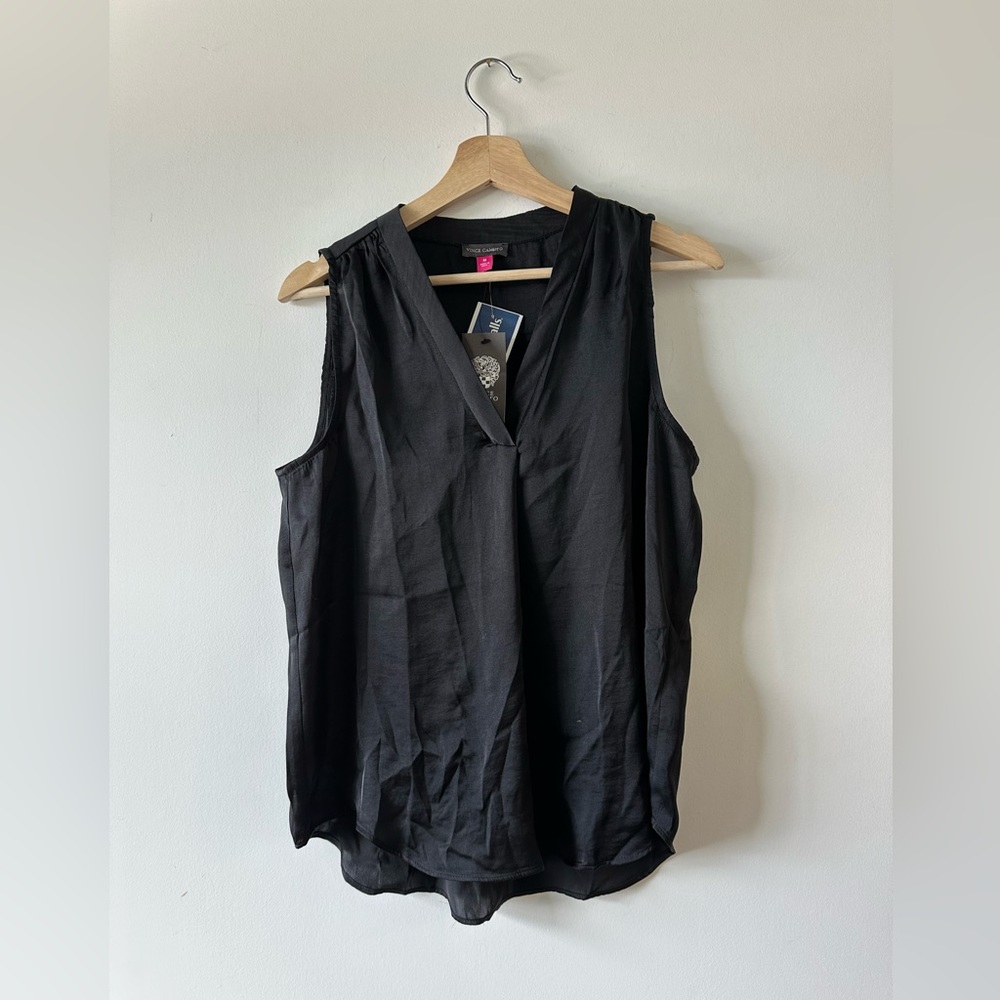 Vince Camuto Top